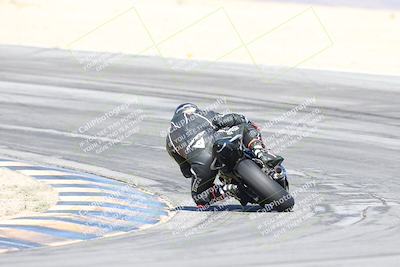 media/Nov-02-2025-CVMA (Sun) [[337aff29ab]]/Race 5-Amateur Formula Middleweight/